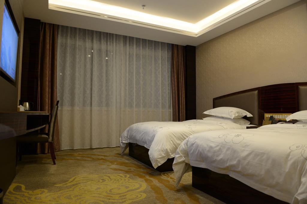 Tie Cheng Hotel Guangzhou Ruang foto