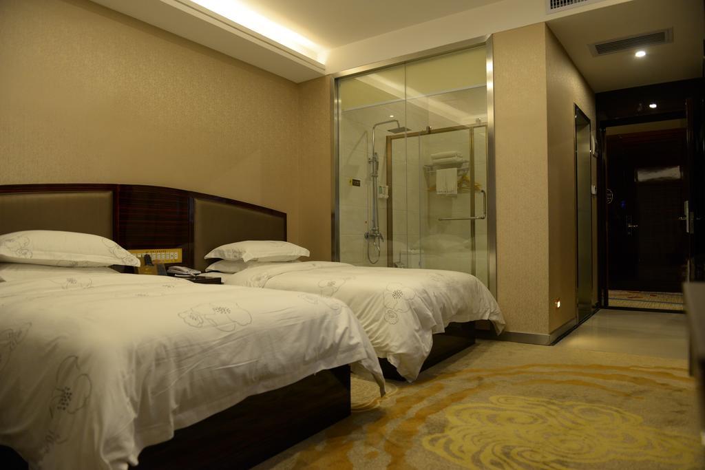 Tie Cheng Hotel Guangzhou Ruang foto